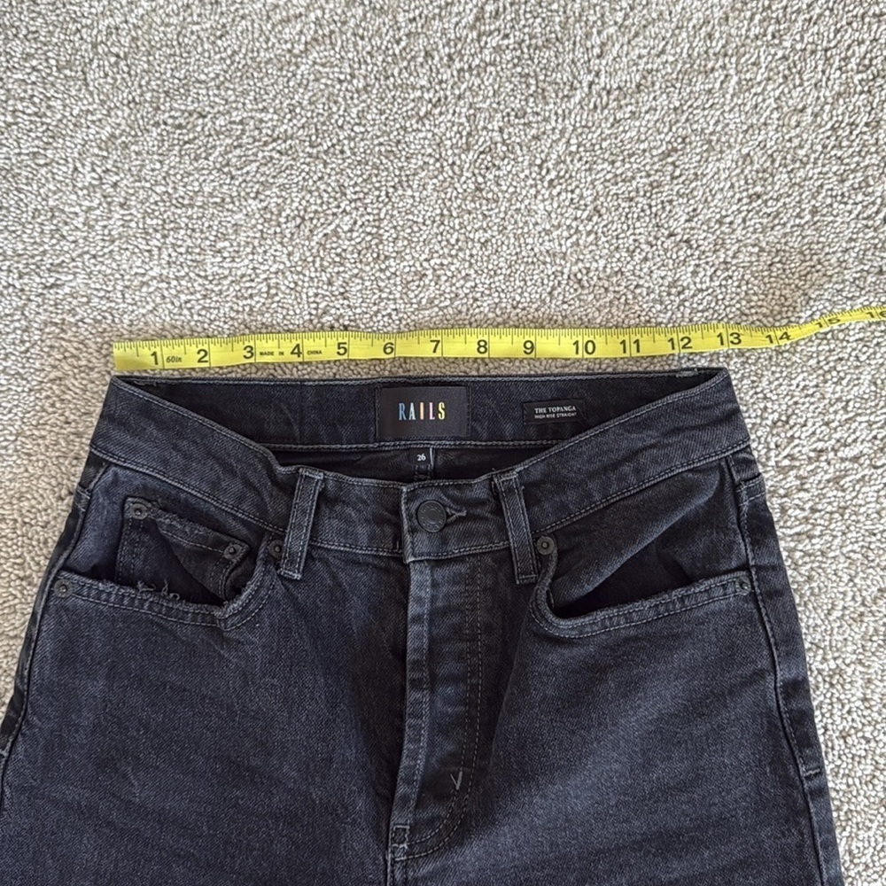 Rails | The Topanga High Rise Straight Jeans | Size 26 | Black - Picture 4 of 6